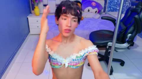 isaacnova online show from 04/24/26, 09:39