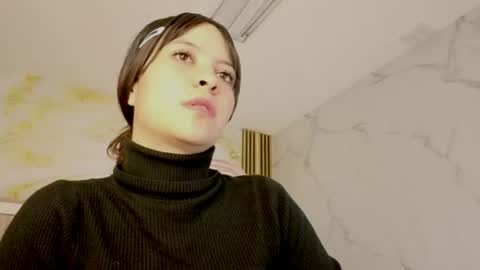 Snapshot of isabeau_s chatting on 07/09/26, 01:59 isabeau_s online show from 07/09/26, 01:59