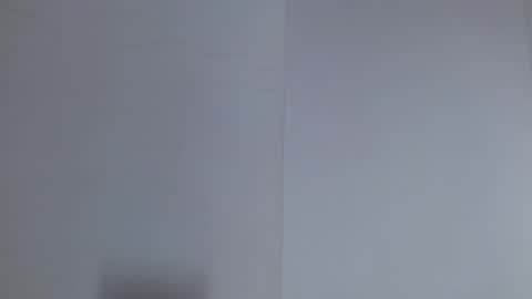 Snapshot of isabel_24_gil chatting on 06/05/26, 04:24 isabel online show from 06/05/26, 04:24