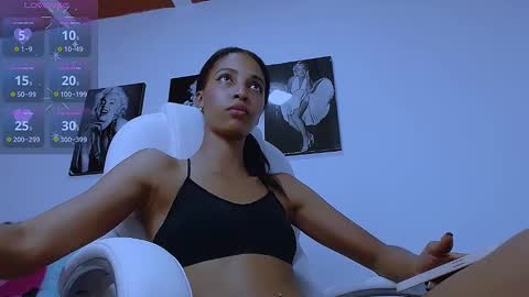 Snapshot of isabel_bailey chatting on 12/10/24, 01:22 isabel online show from 12/10/24, 01:22