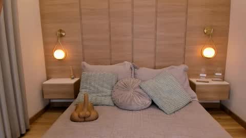 Isa online show from 02/28/26, 03:40