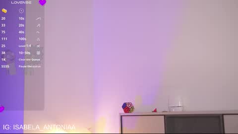    online show from 10/15/25, 12:27