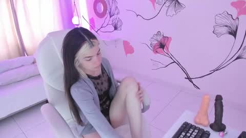 isabela_fiorelli online show from 09/19/25, 01:23