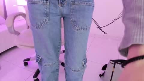 isabela_fiorelli online show from 11/03/25, 01:12