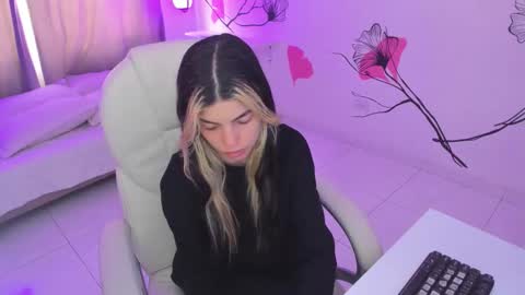 isabela_fiorelli online show from 11/24/25, 01:33