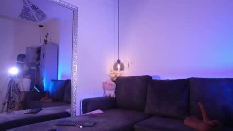 Snapshot of isabela_franco_ chatting on 05/14/26, 11:50 Isabela online show from 05/14/26, 11:50
