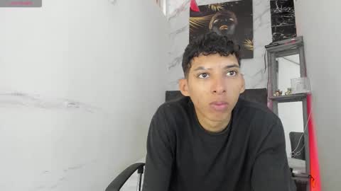 Isabella online show from 11/17/25, 07:08