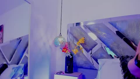 Mommy Isa online show from 04/11/26, 01:04