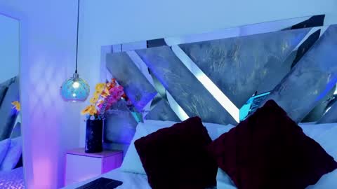 Snapshot of isabela_parkerr chatting on 05/26/26, 12:45 Mommy Isa online show from 05/26/26, 12:45