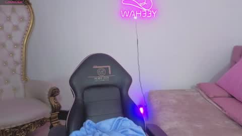 Snapshot of isabela_tay chatting on 05/27/26, 11:51 ISABELA online show from 05/27/26, 11:51