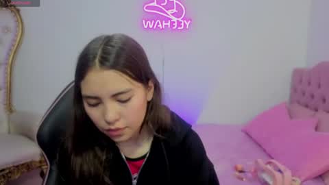 Snapshot of isabela_tay chatting on 05/30/26, 11:40 ISABELA online show from 05/30/26, 11:40