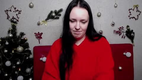 IsabelBlackberry online show from 12/22/24, 09:11