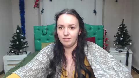 IsabelBlackberry online show from 01/06/25, 12:24