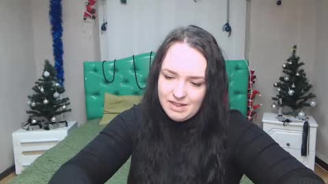 IsabelBlackberry online show from 01/10/25, 09:02