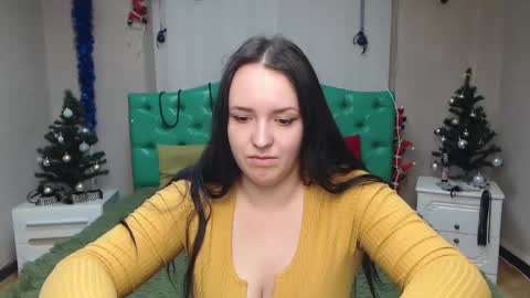 IsabelBlackberry online show from 01/12/25, 09:08