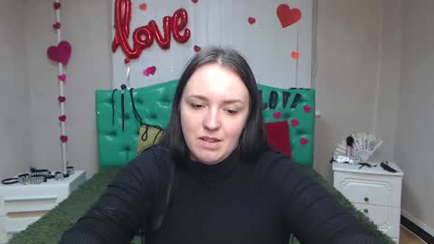 IsabelBlackberry online show from 03/10/25, 12:15