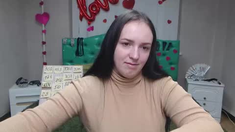 IsabelBlackberry online show from 09/27/25, 05:23