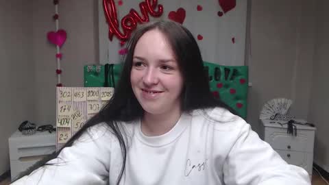 IsabelBlackberry online show from 10/07/25, 05:26