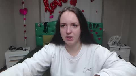 IsabelBlackberry online show from 10/15/25, 05:29