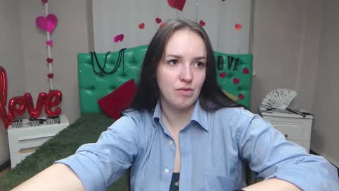 IsabelBlackberry online show from 11/24/25, 06:24