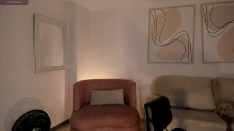 Snapshot of isabelbornner chatting on 05/17/26, 11:17 Isabel Bornner online show from 05/17/26, 11:17