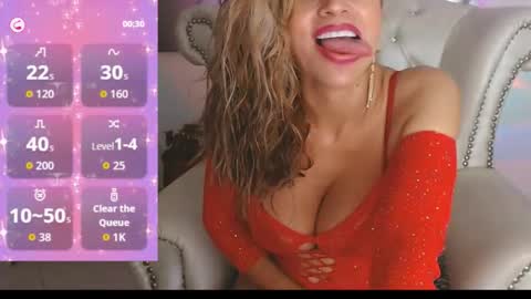Snapshot of isabelhot1 chatting on 10/21/25, 08:09 Isabel online show from 10/21/25, 08:09