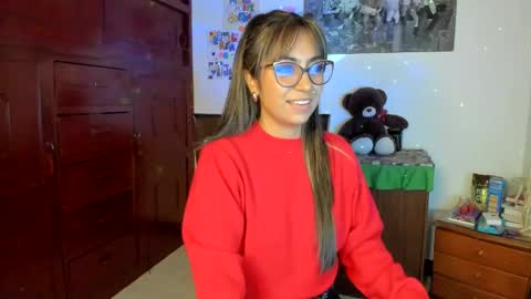 Isabella22 1 online show from 01/28/25, 04:30