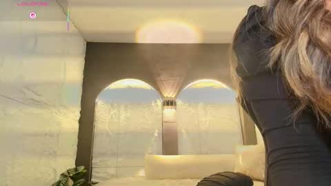 Isa  online show from 01/18/26, 01:37