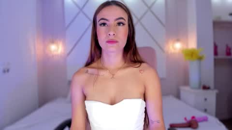 Isa  online show from 12/19/25, 03:19