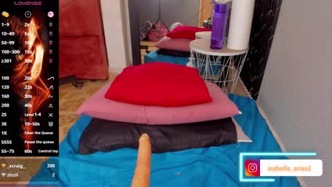 Isabella Arias online show from 03/10/25, 07:10