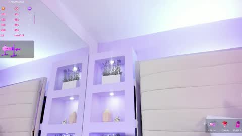 Isa online show from 11/27/25, 04:25