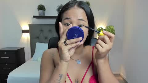 Isabel florez online show from 02/06/25, 12:05