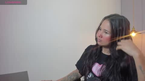 Snapshot of isabella_florez22 chatting on 07/09/26, 01:53 Isabel florez online show from 07/09/26, 01:53