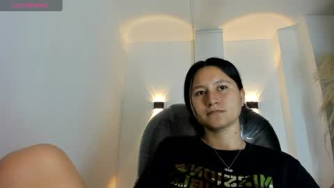 Snapshot of isabella_grace18 chatting on 07/09/26, 07:45 Isabella online show from 07/09/26, 07:45