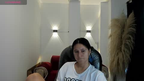 Snapshot of isabella_grace18 chatting on 07/29/26, 12:25 Isabella online show from 07/29/26, 12:25