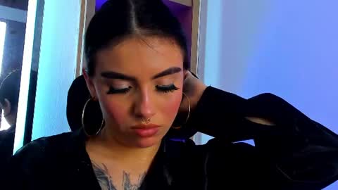 Snapshot of isabella_hv chatting on 06/11/26, 12:32 ISABELLA online show from 06/11/26, 12:32