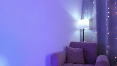 Snapshot of isabella_jones9 chatting on 04/25/26, 12:35 ISABELLA online show from 04/25/26, 12:35