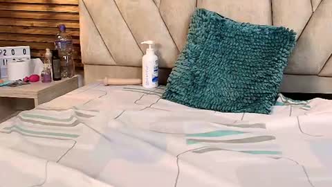isabella_luxet online show from 06/10/26, 03:22