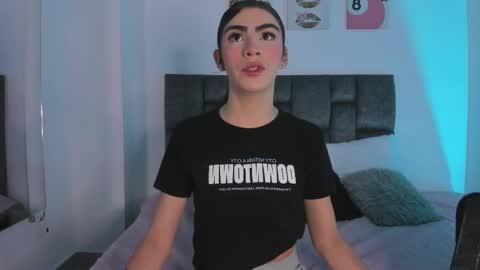 Isabella Moon9 online show from 06/05/26, 11:38