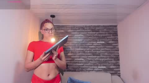 Camila online show from 04/15/26, 12:01