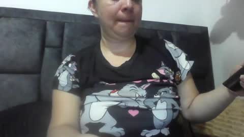 Snapshot of isabellaa_hills_ chatting on 07/06/26, 05:15 isabellaa_hills_ online show from 07/06/26, 05:15