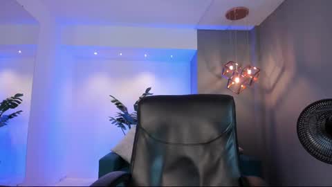 Isabella  Everyday From 0530 to 1430 Col Time online show from 03/10/25, 09:18