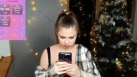 Snapshot of isabellabler chatting on 12/13/24, 01:01 isabellabler online show from 12/13/24, 01:01