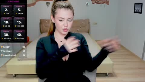 Snapshot of isabellabler chatting on 01/26/25, 04:09 isabellabler online show from 01/26/25, 04:09