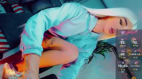 isabellagirs online show from 05/14/26, 05:47