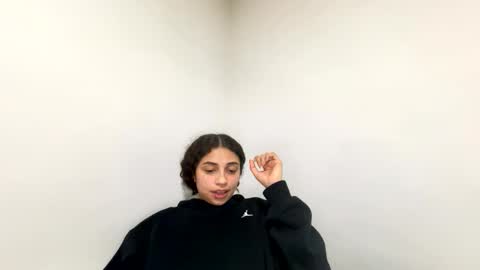 Isabella.. back again  online show from 02/24/26, 02:20