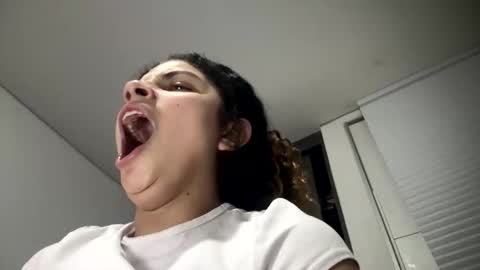 Isabella.. back again  online show from 02/28/26, 05:52