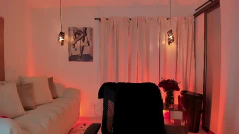 ISABELLA  online show from 06/09/26, 02:50