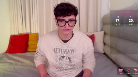 Isabella Mout  online show from 05/05/26, 11:29