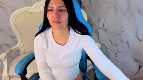 Isa  online show from 03/07/26, 01:13